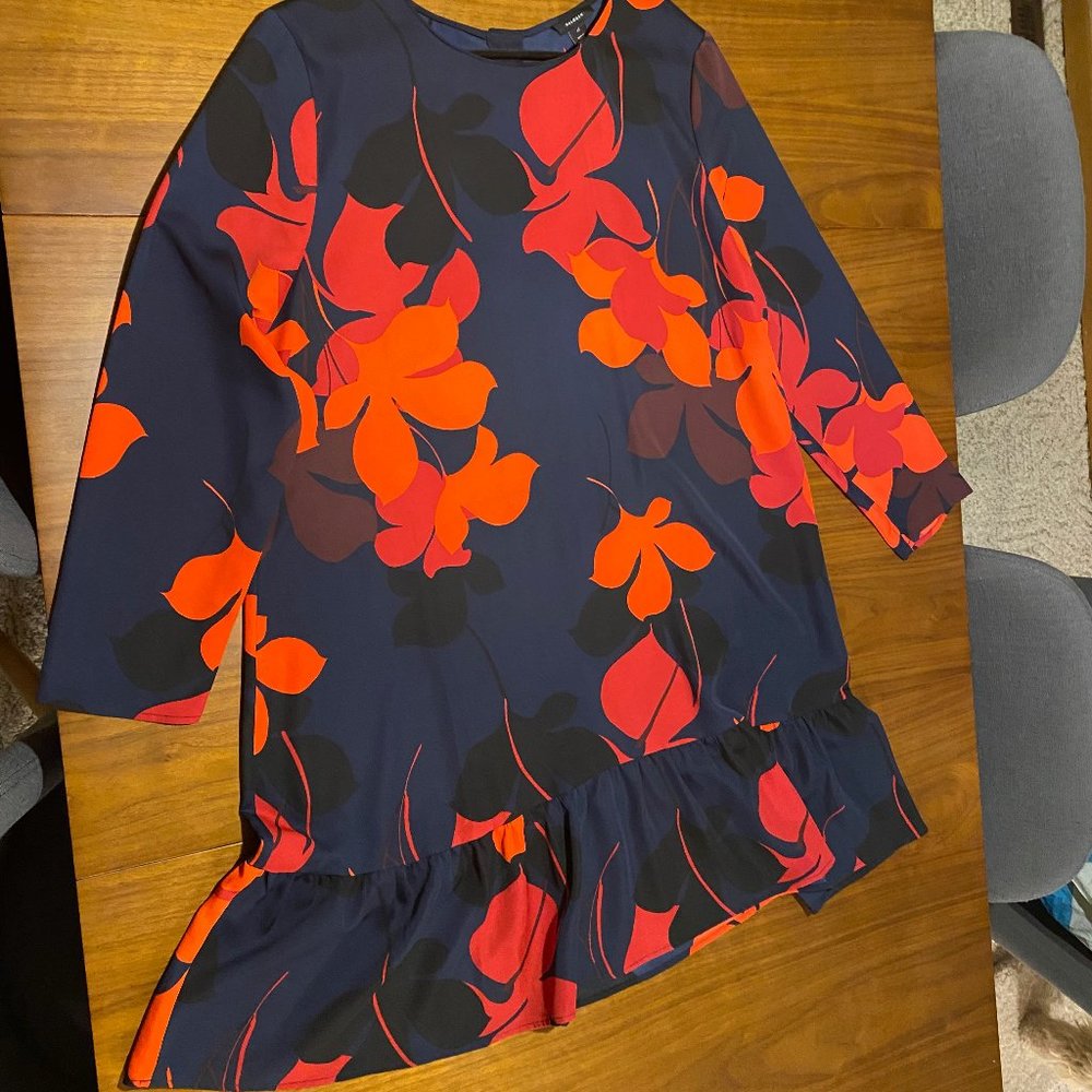 Halogen Button Back Ruffle Hem Dress - Picture 5 of 12